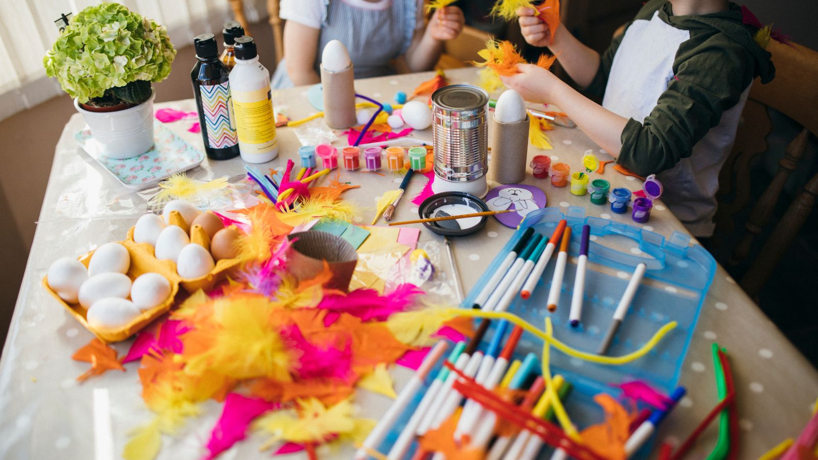 Top 5 Wholesale Art and Craft Supplies Distributors in USA 2026